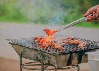Grillowanie na balkonie w bloku - domki z marzeń