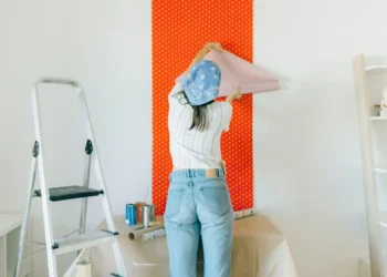 Piękna pomalowana tapeta na pomarańczowo