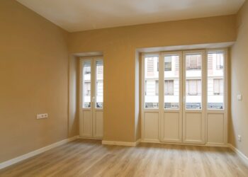 Czy możliwe jest wyciszenie pokoju?